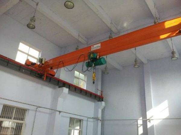 迎江区吊车电话_如何判断吊车出租的好坏